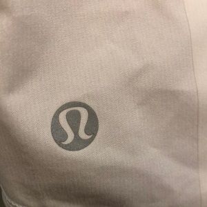 lululemon athletica Skirts - Lululemon pink and white skirt, sz 4, 71249 lululemon athletica Skirts - Lululemon pink and white skirt, sz 4, 71249